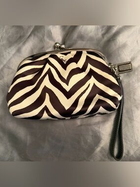 Vintage - gently used - like new - Coach Zebra-Print Kiss Lock Wristlet